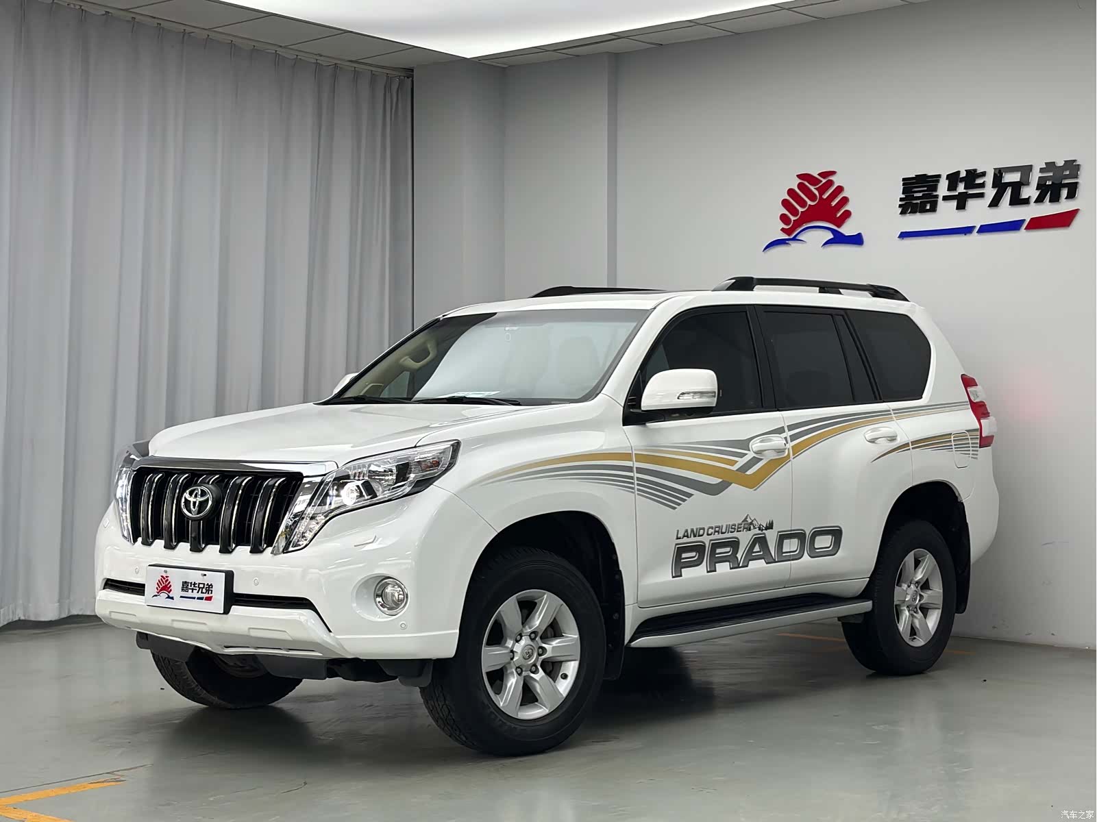 Toyota Prado, 2015 1