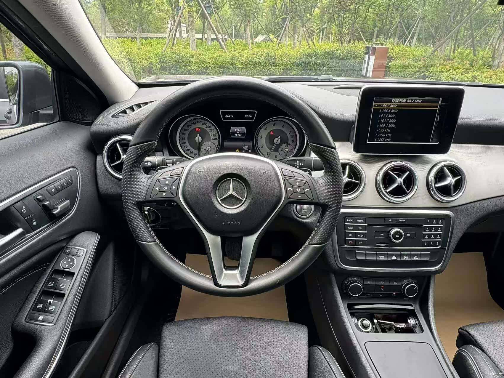 Mercedes-Benz GLA, 2016 6