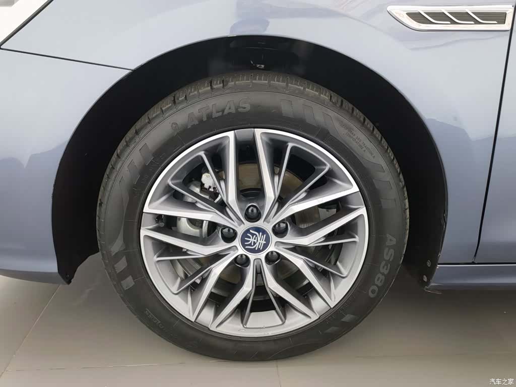 BYD Qin, 2024 17