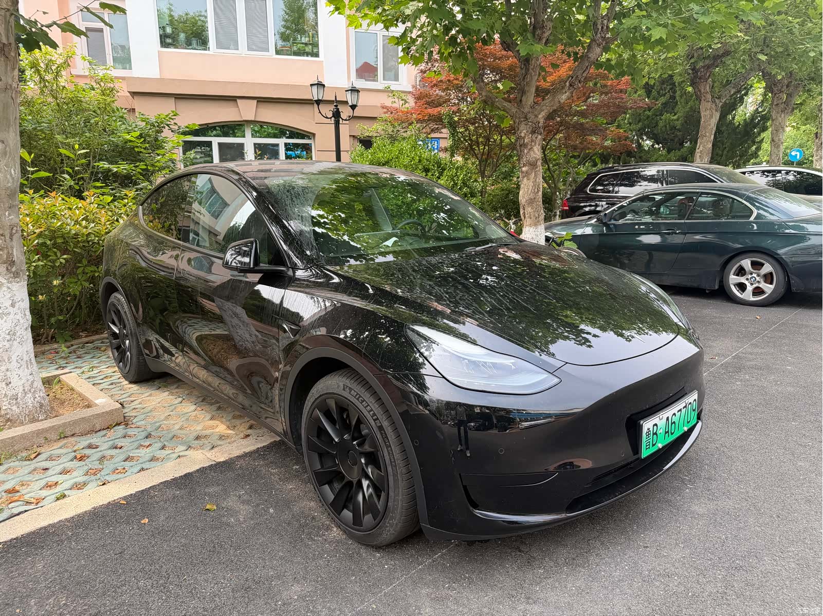 Tesla Model Y, 2022 3