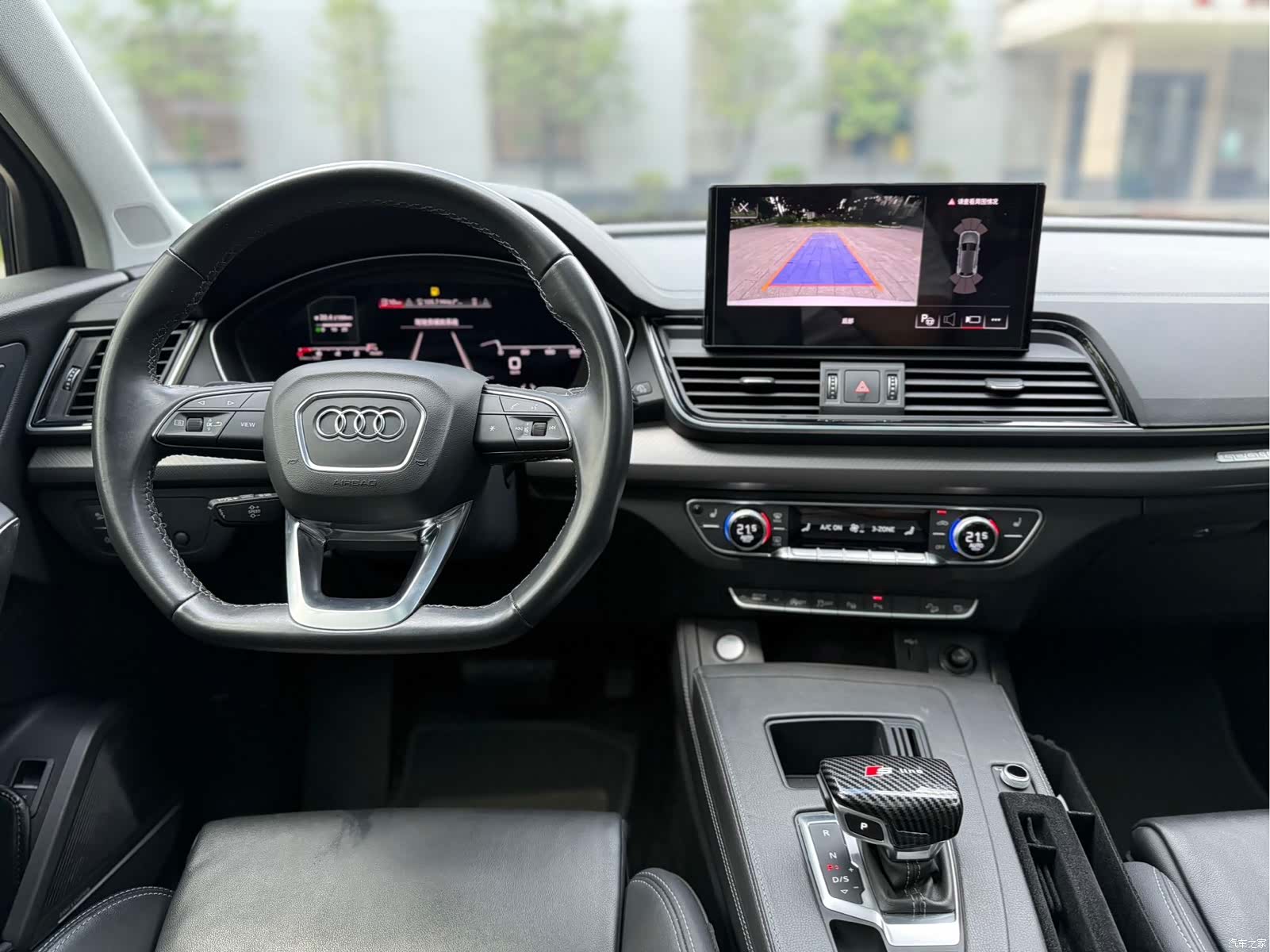 Audi Q5L, 2022 10