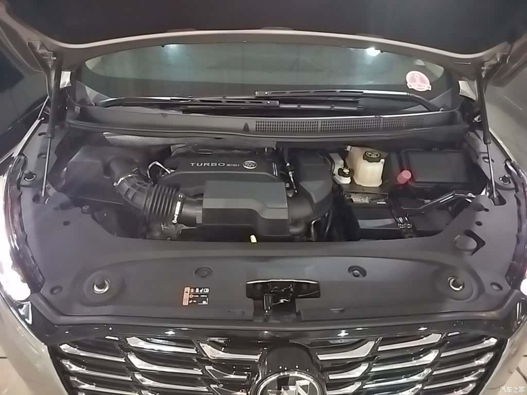 Buick GL8, 2023 20