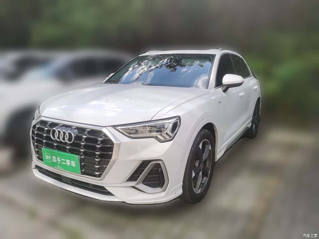 Audi Q3, 2022 1
