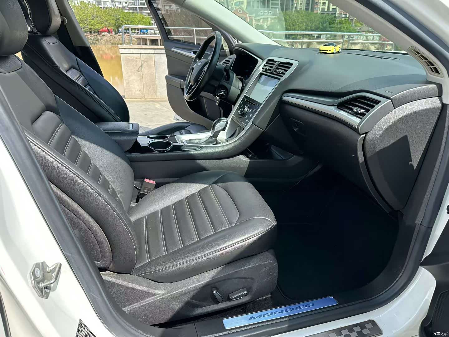 Ford Mondeo, 2015 7