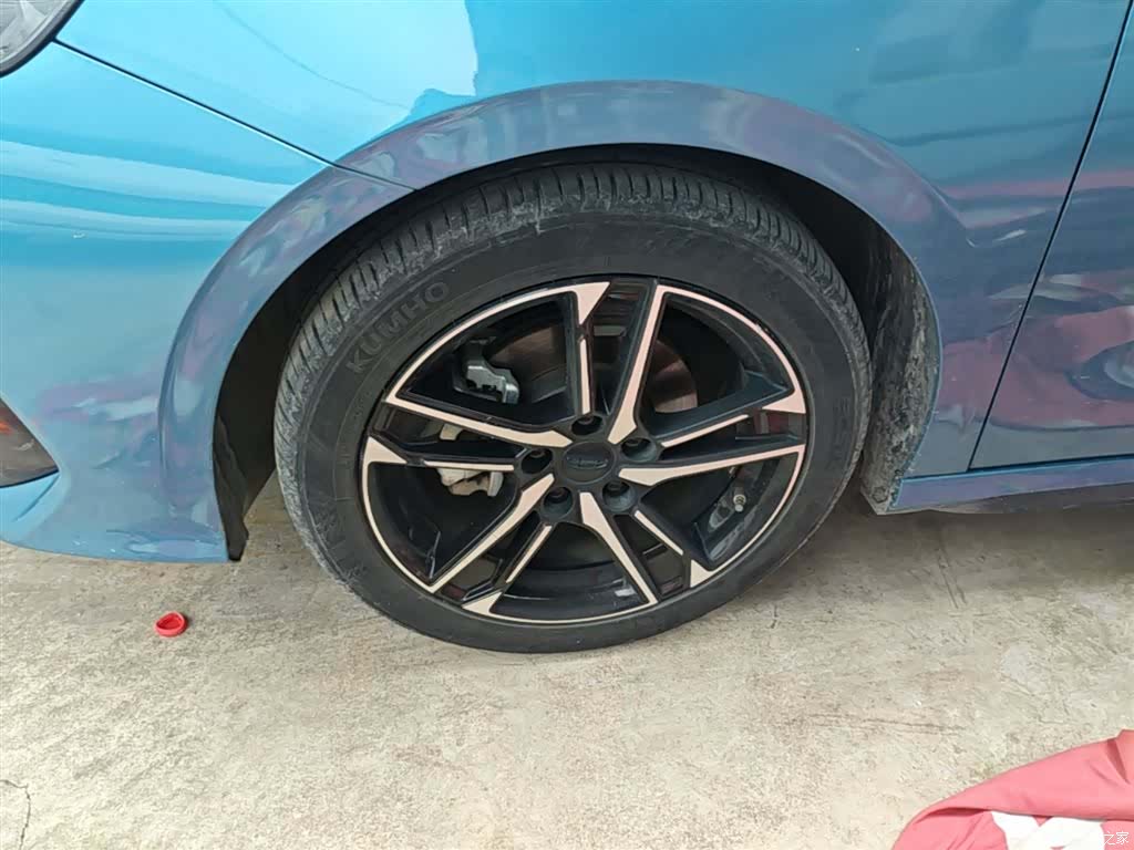Geely Binray, 2024 23