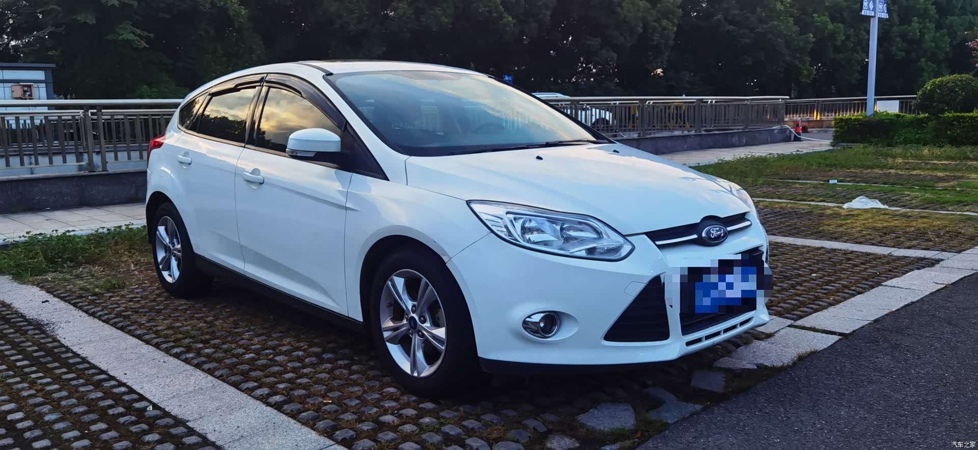 Ford Focus, 2013 3