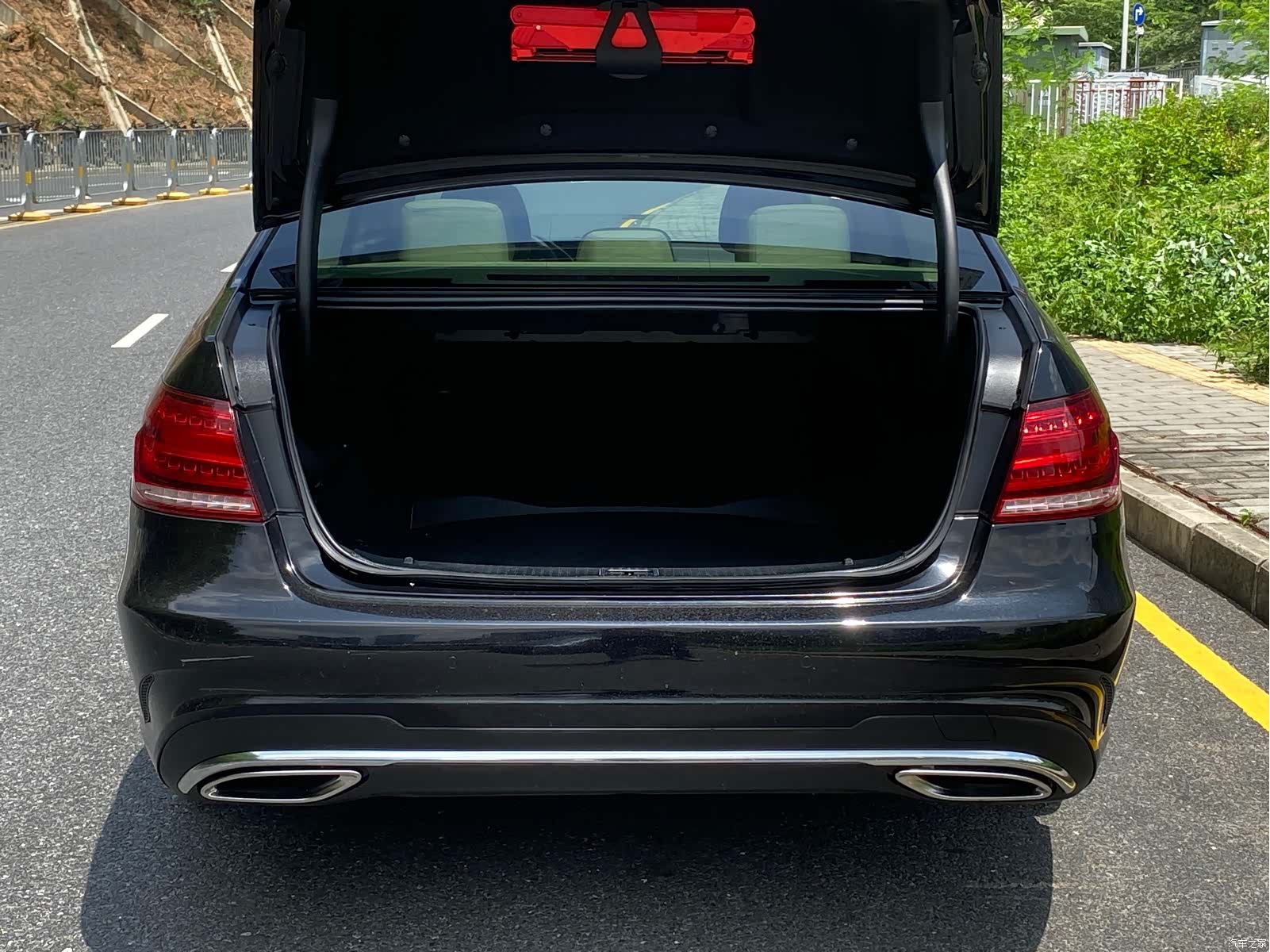 Mercedes-Benz E-Class, 2014 17