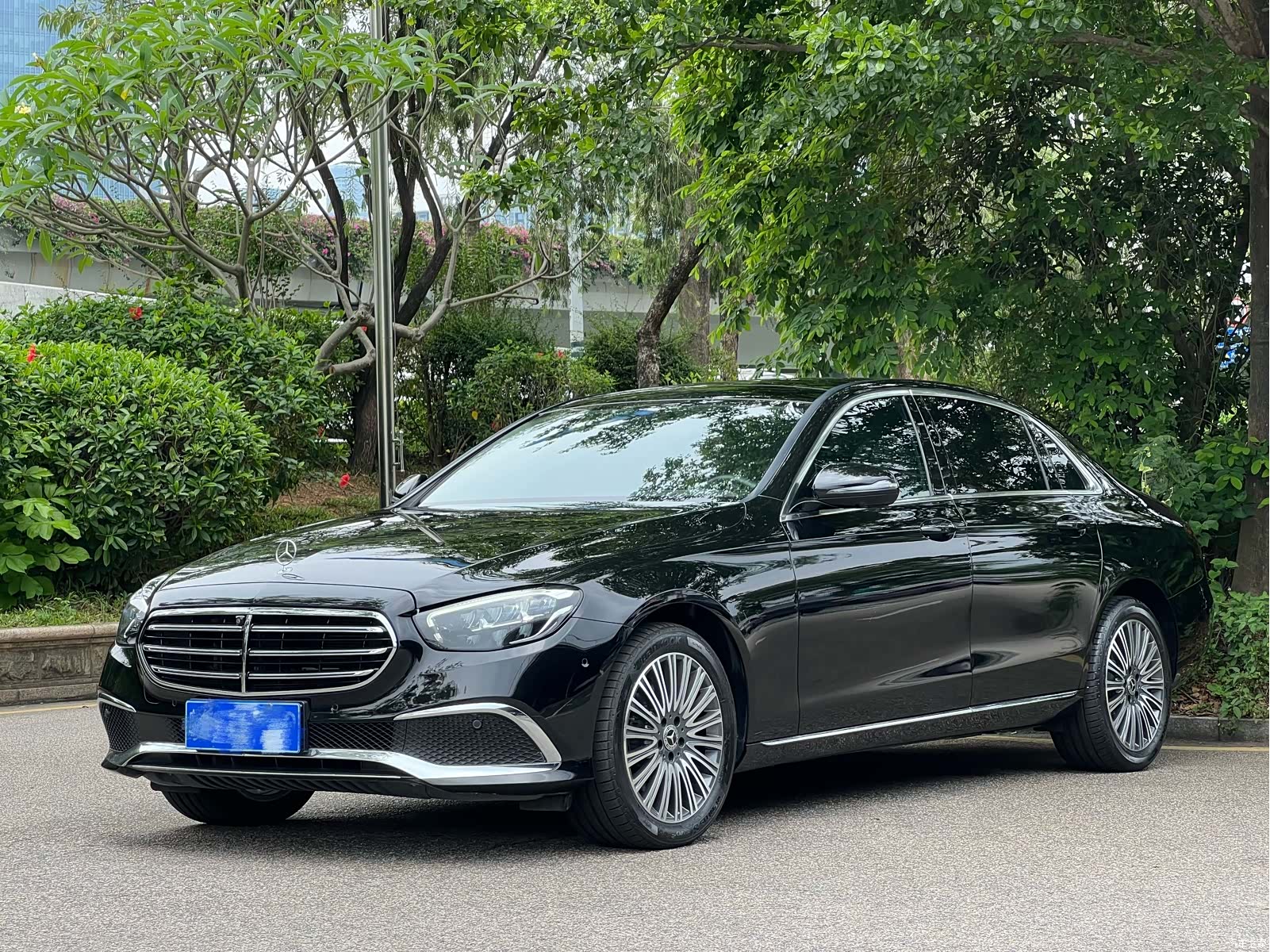 Mercedes-Benz E-Class, 2022 1