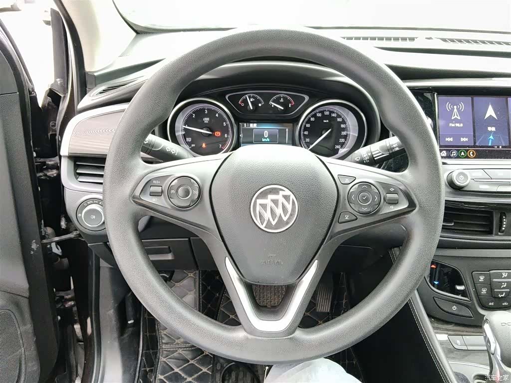 Buick Envision Plus, 2021 11