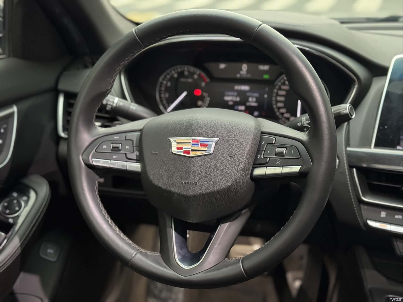 Cadillac CT5, 2022 11