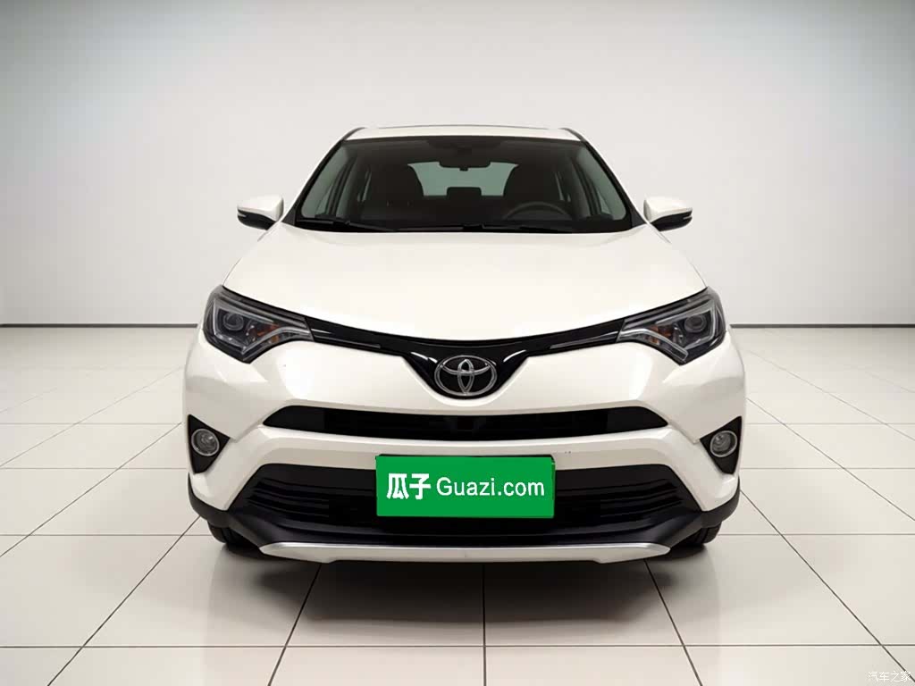 Toyota RAV4, 2017 2