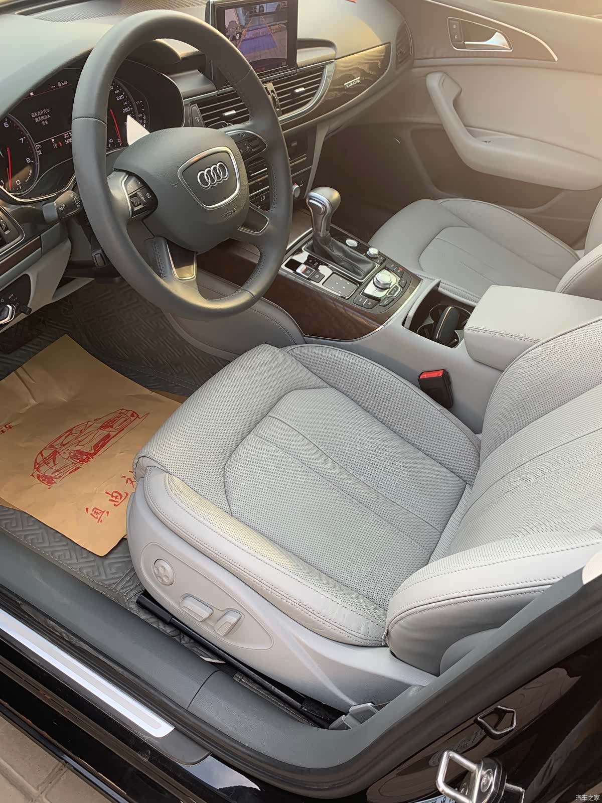 Audi A6L, 2016 13