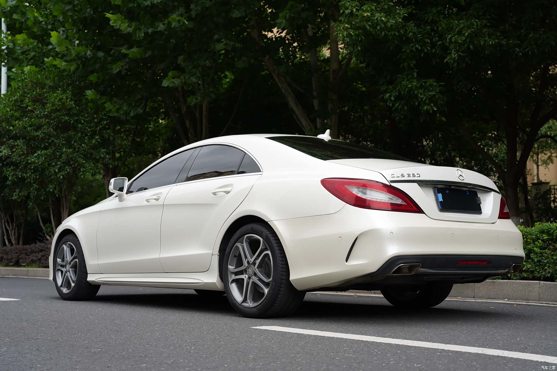 Mercedes-Benz CLS, 2015 14
