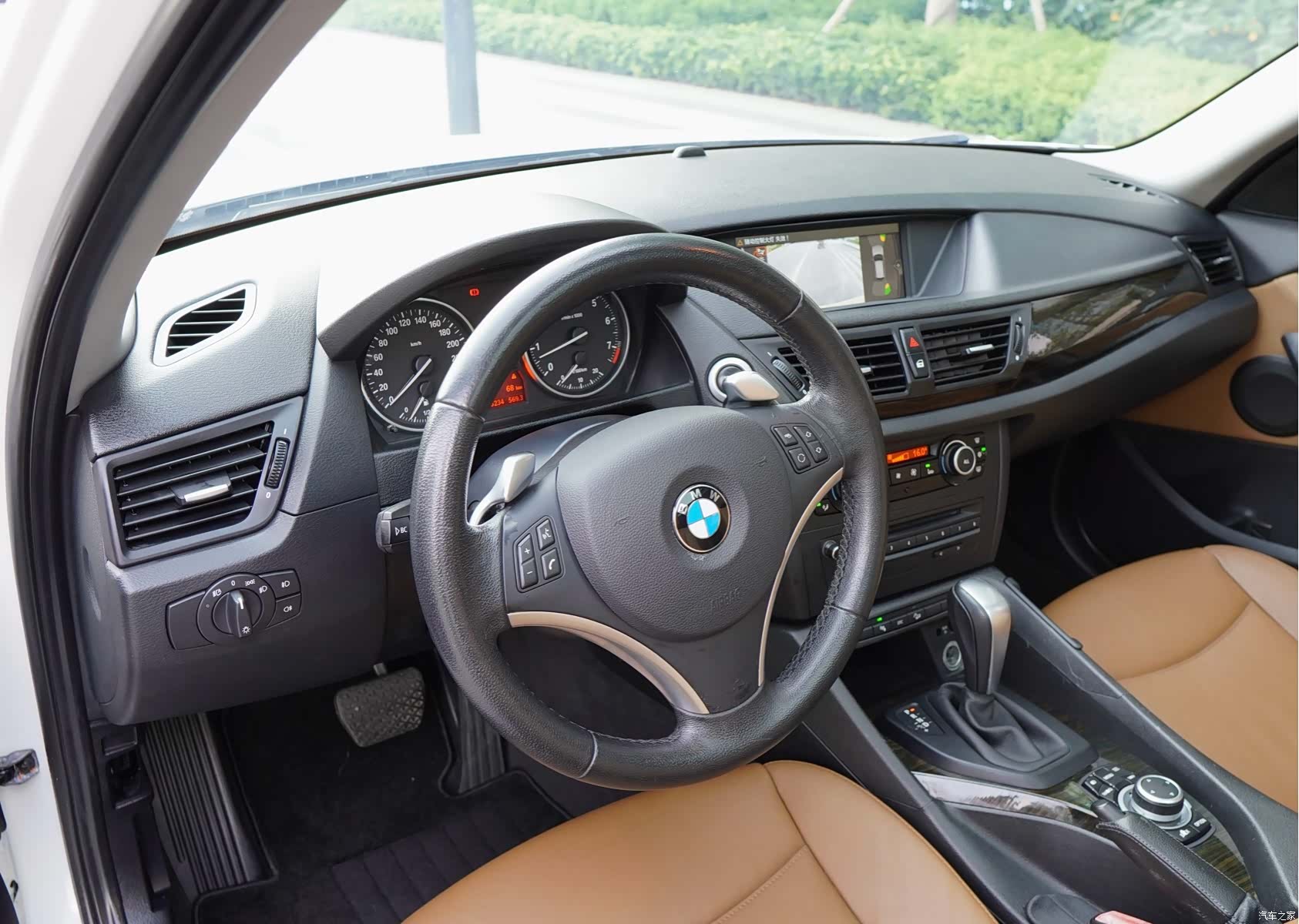 BMW X1, 2010 14