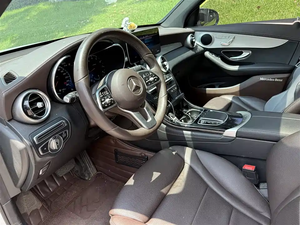 Mercedes-Benz GLC Mercedes-Benz GLC