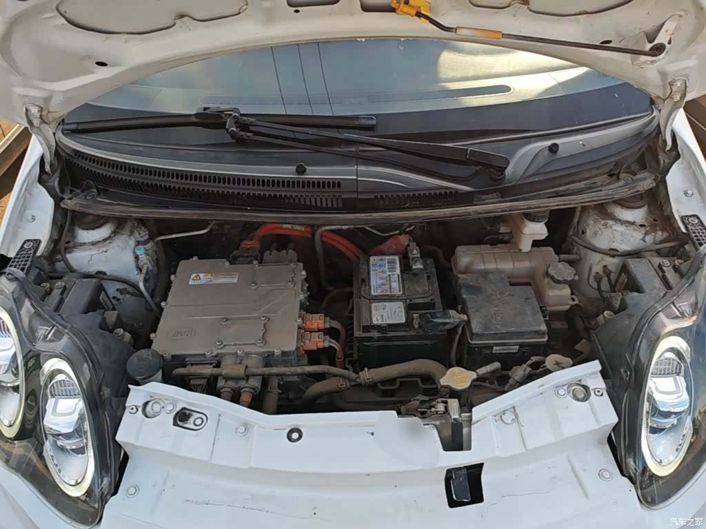 BYD e1, 2019 16