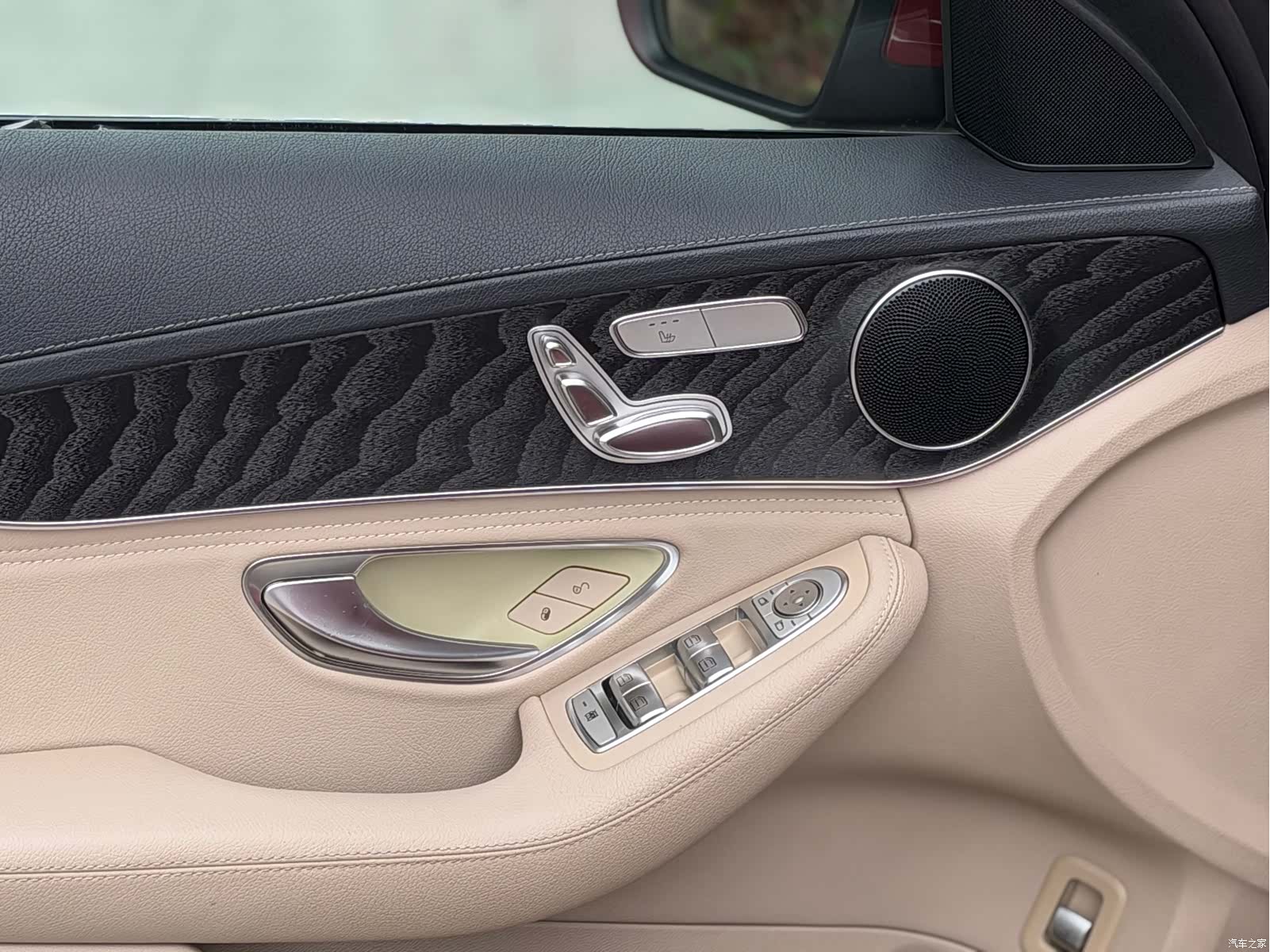 Mercedes-Benz C-Class, 2015 14