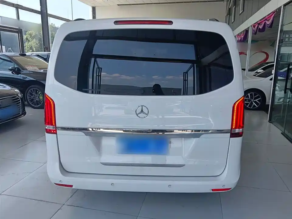 Mercedes-Benz V-class Mercedes-Benz V-class