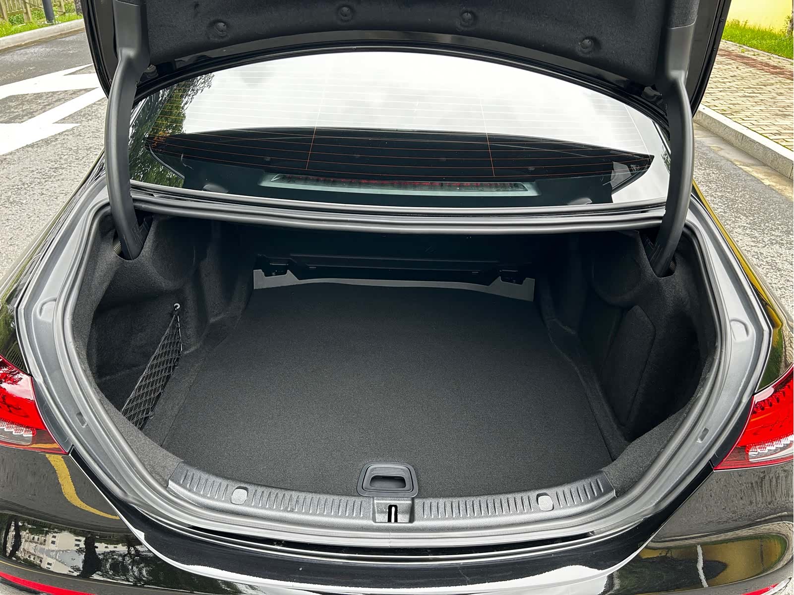 Mercedes-Benz E-Class, 2021 19