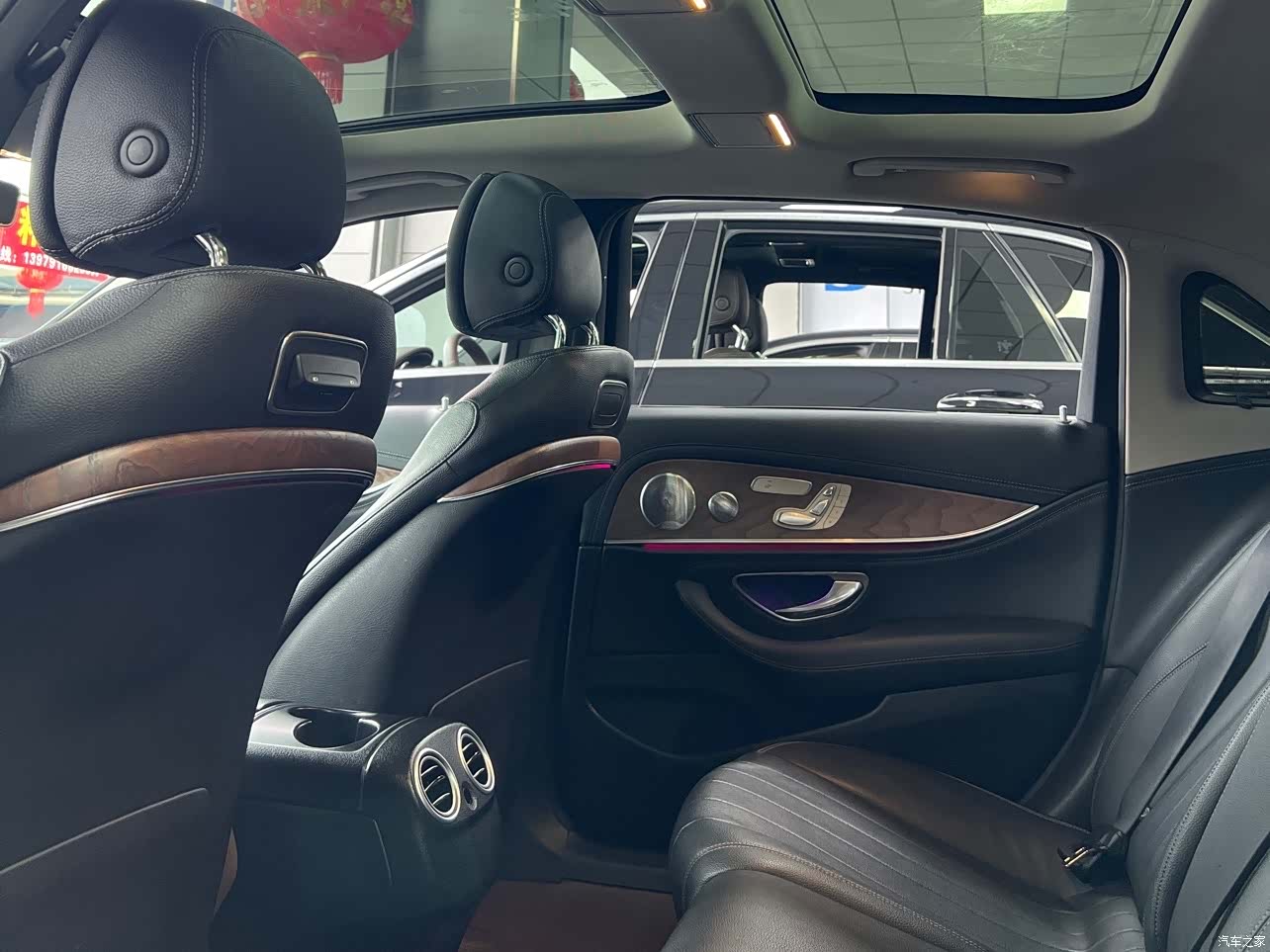 Mercedes-Benz E-Class, 2019 9
