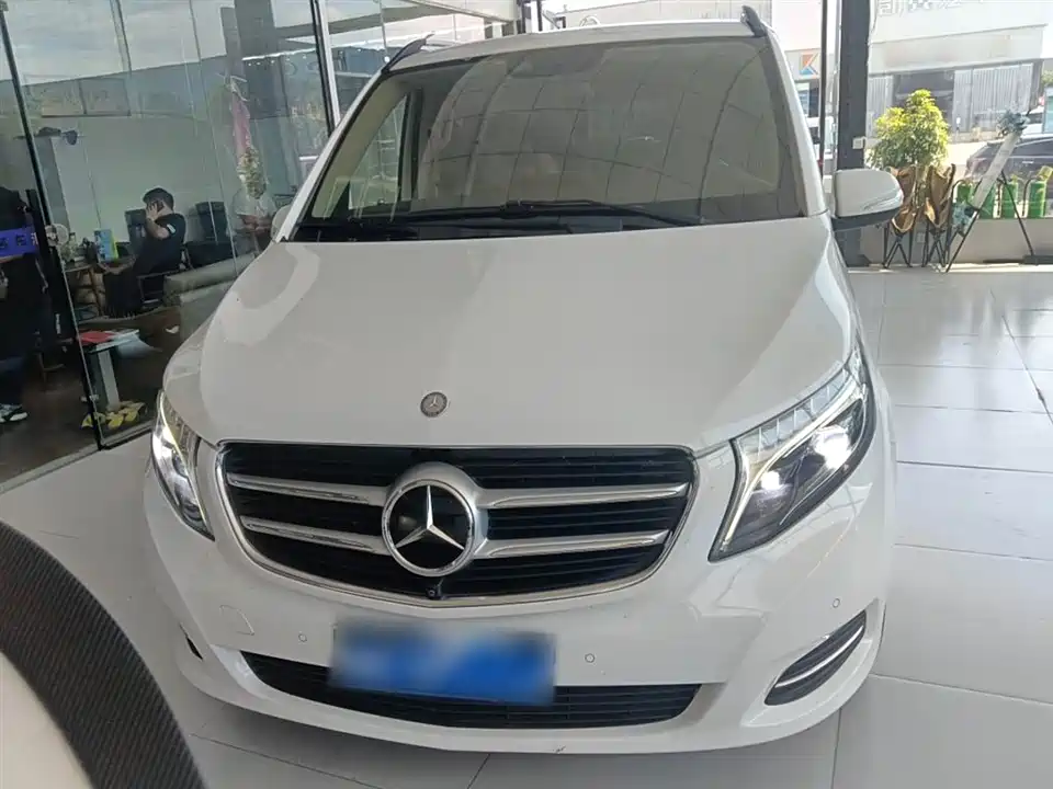 Mercedes-Benz V-class Mercedes-Benz V-class