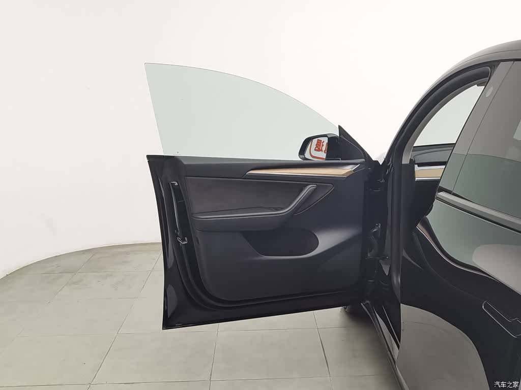 Tesla Model Y, 2022 8