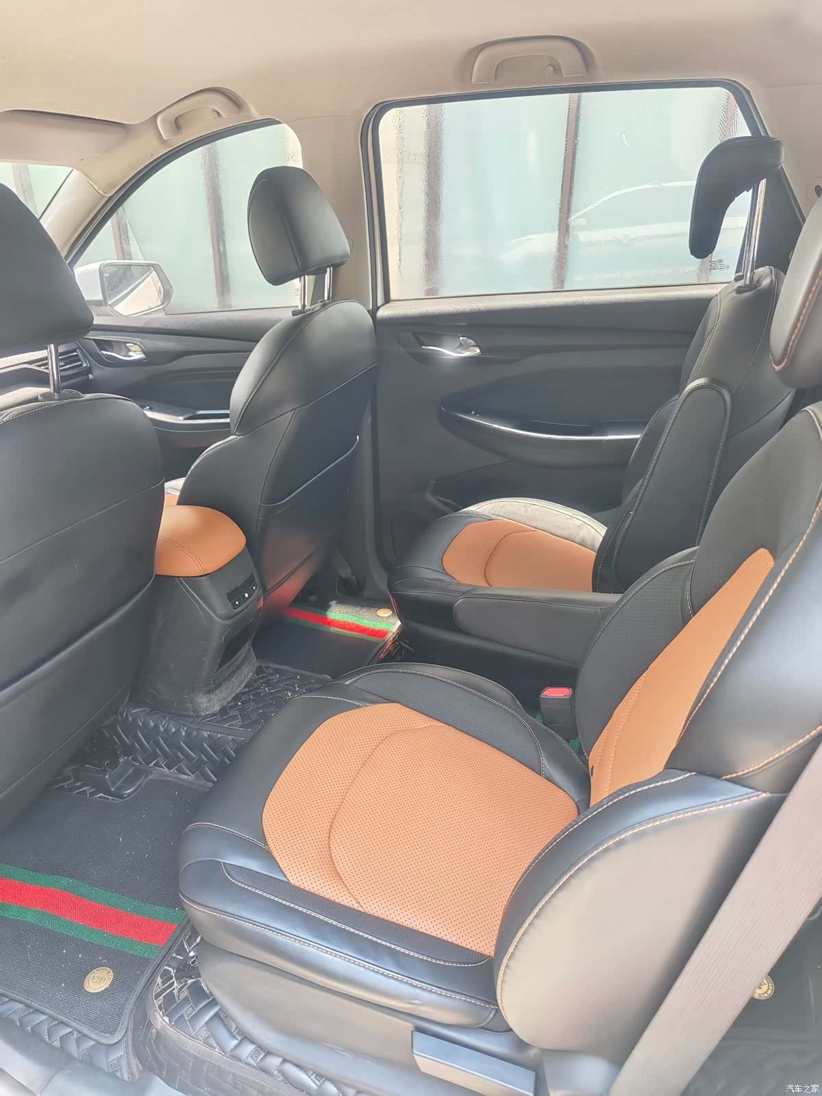 Wuling Hongguang, 2018 все фото