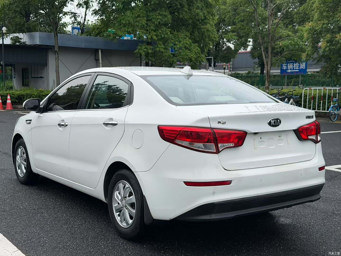 Kia K2, 2015 7