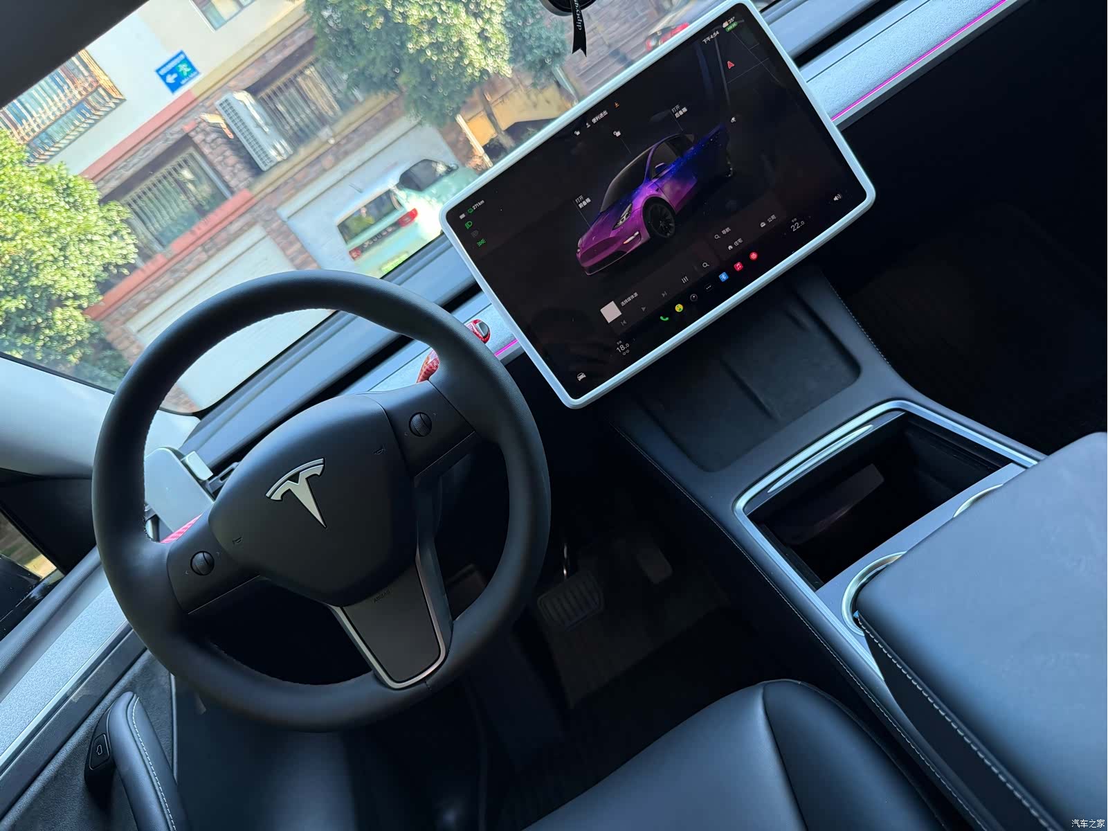 Tesla Model Y, 2024 8