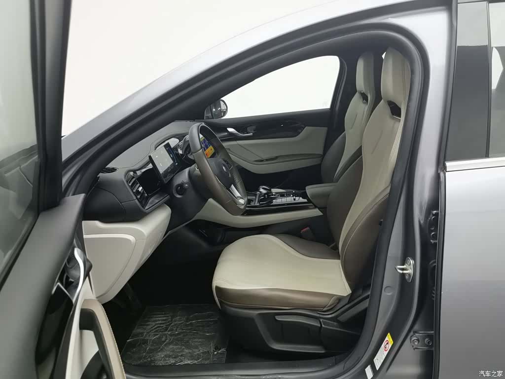 BYD Qin, 2024 10