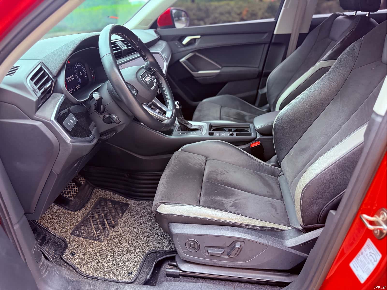 Audi Q3, 2021 9