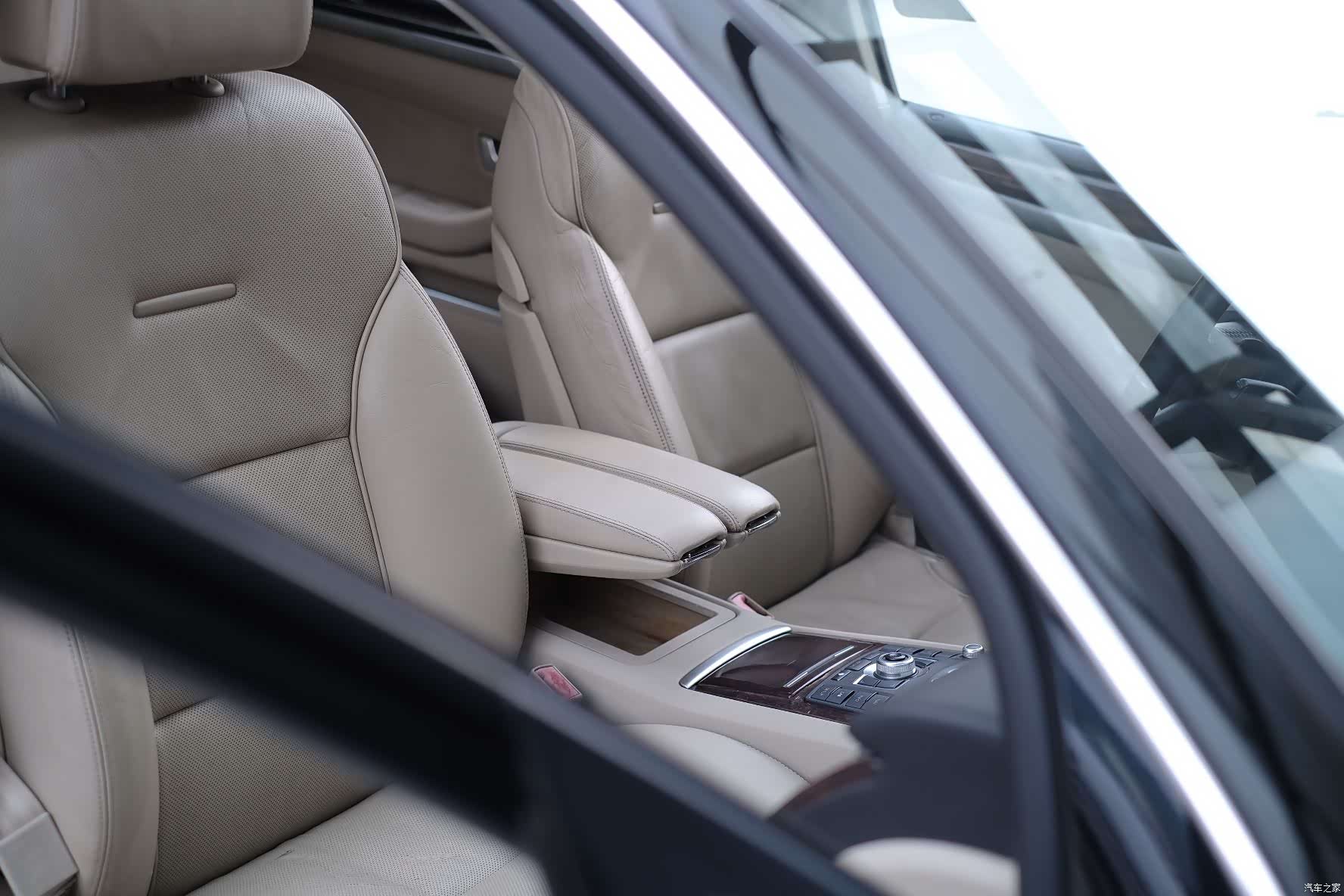 Audi A8L, 2009 57