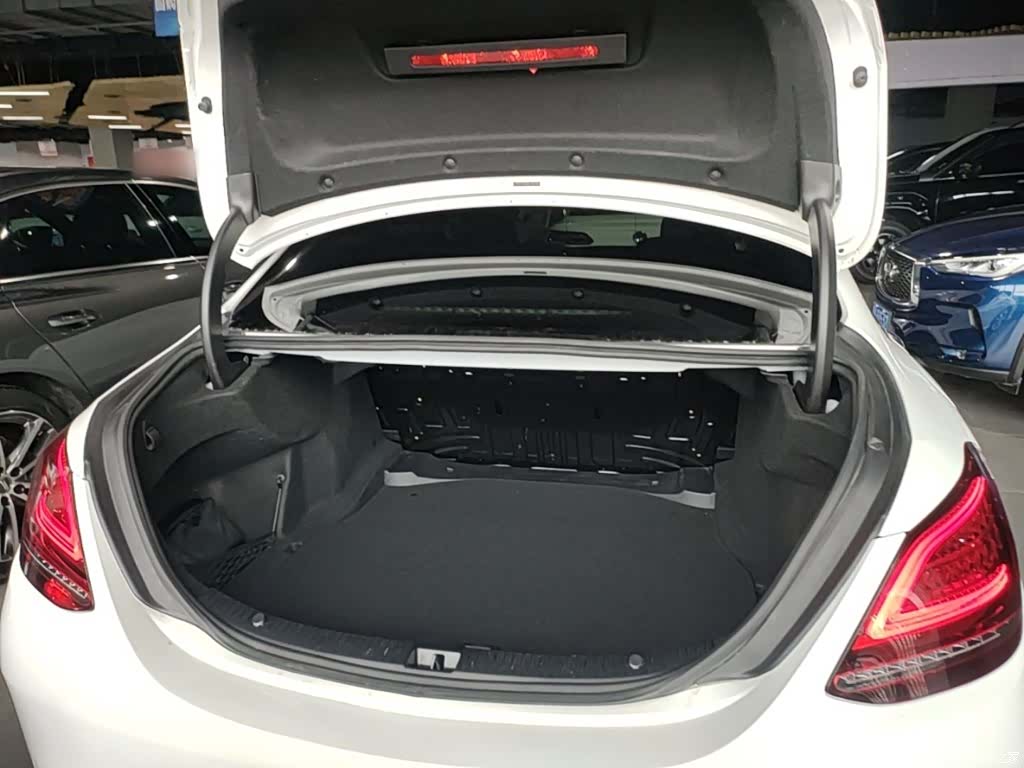 Mercedes-Benz C-Class, 2021 15