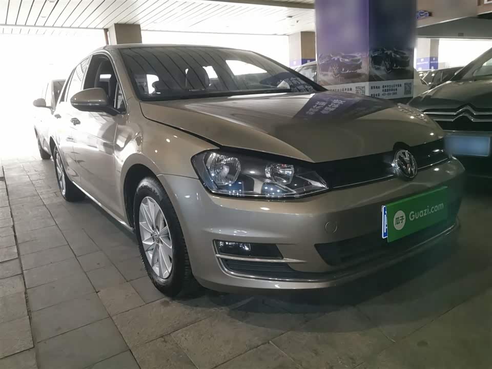 Volkswagen golf