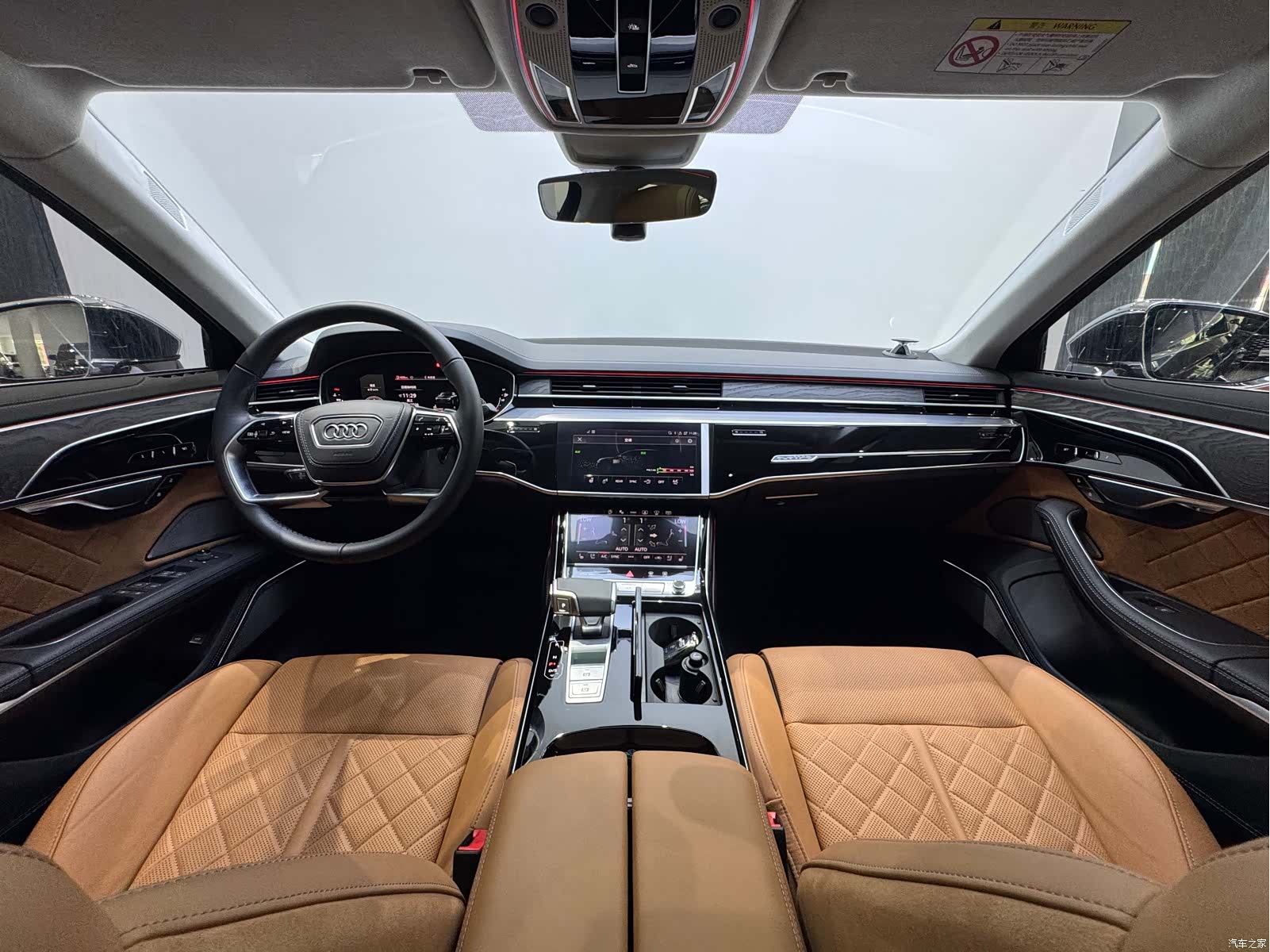 Audi A8L, 2025 8