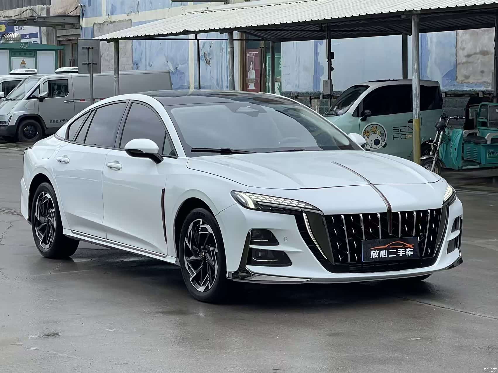 Hongqi H6