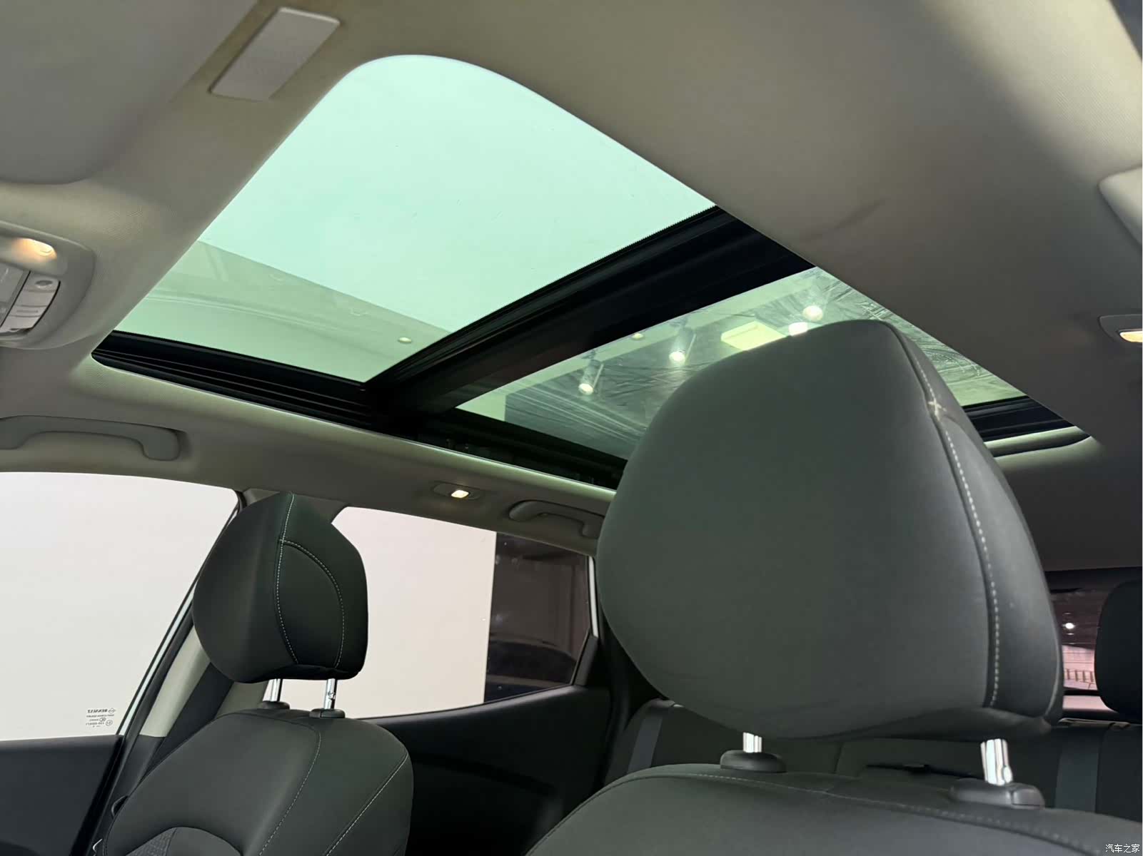 DongFeng SCe200, 2019 13
