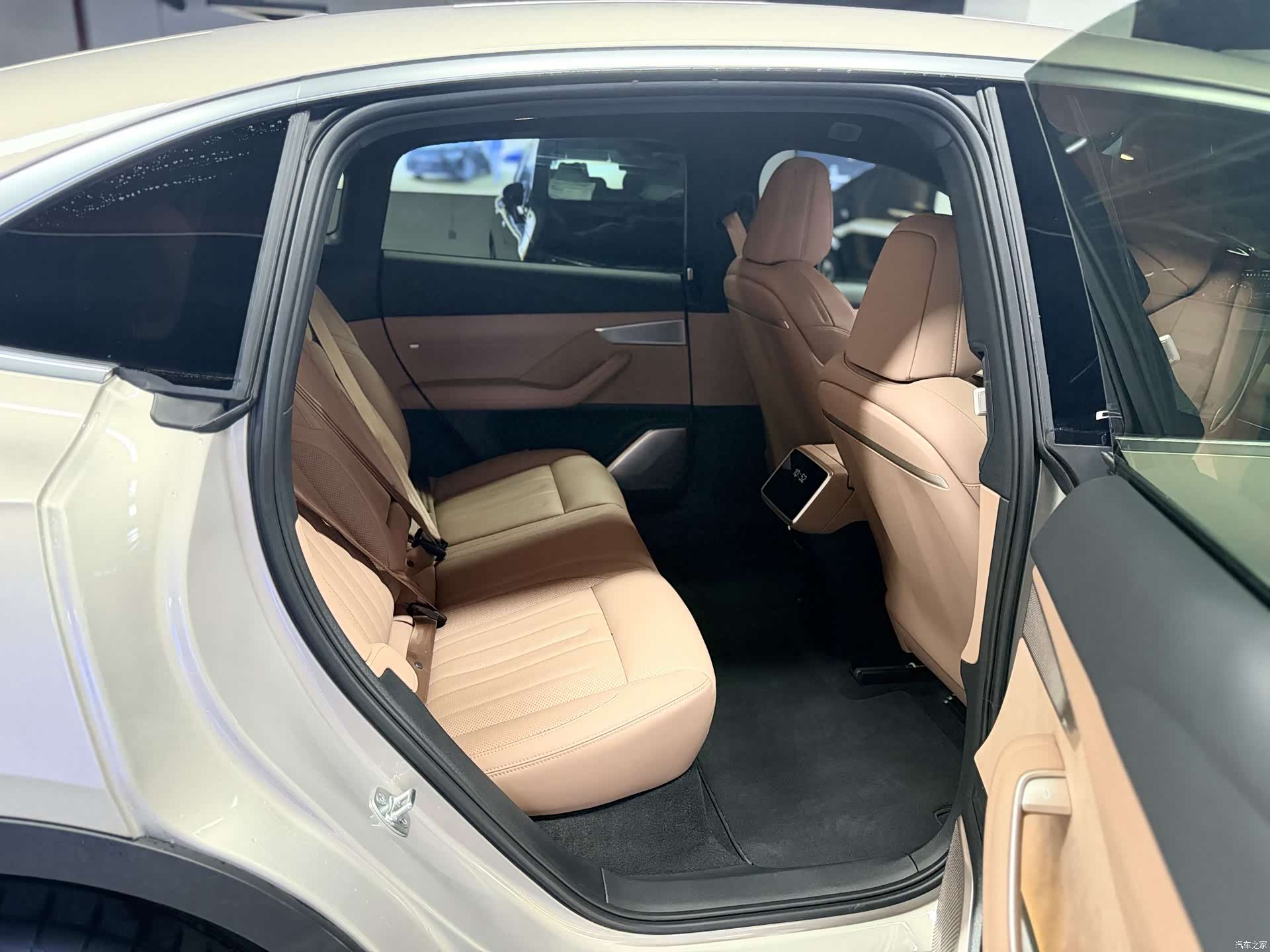 NIO L60, 2025 11