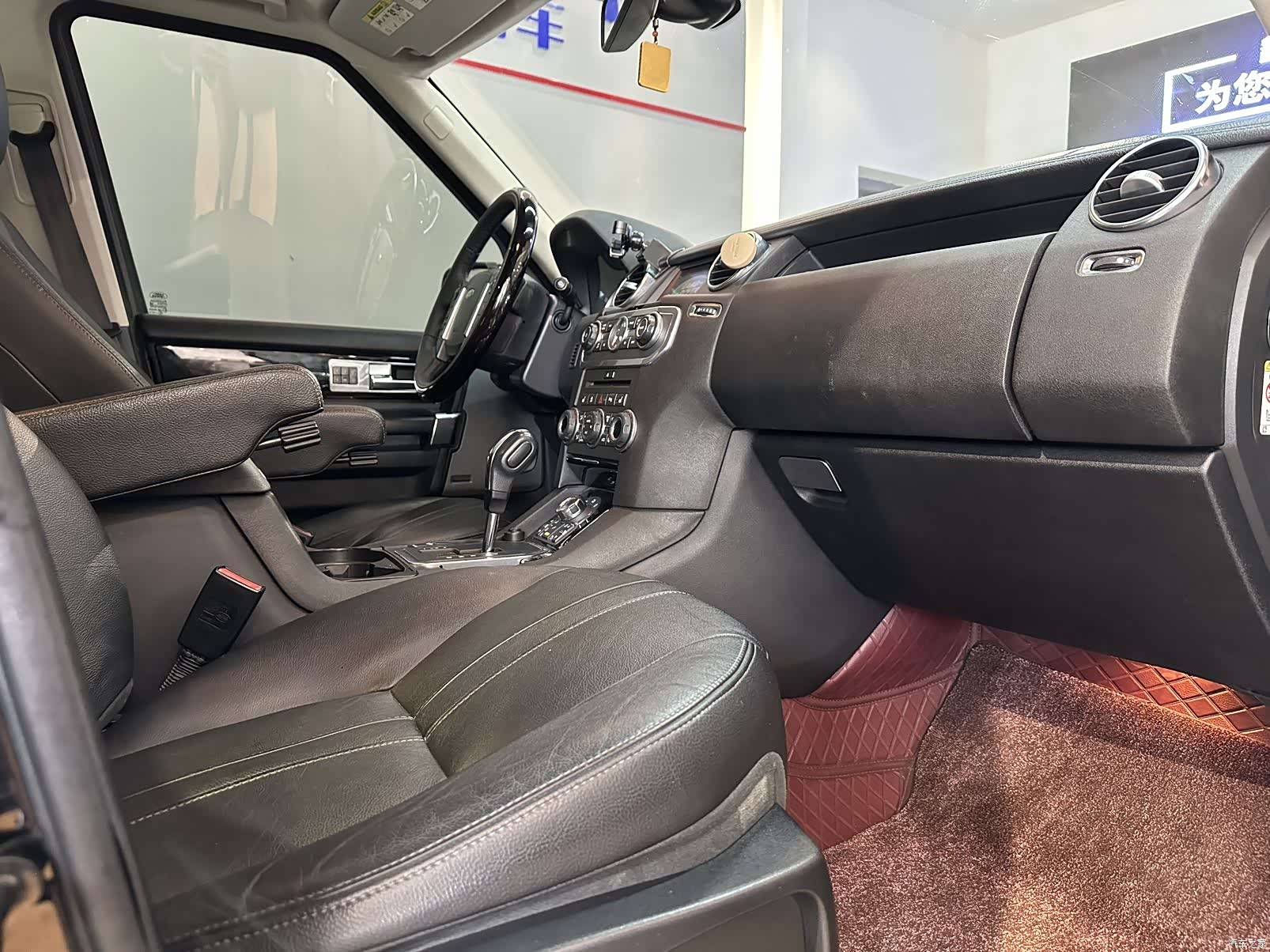 Land Rover Discovery, 2010 15