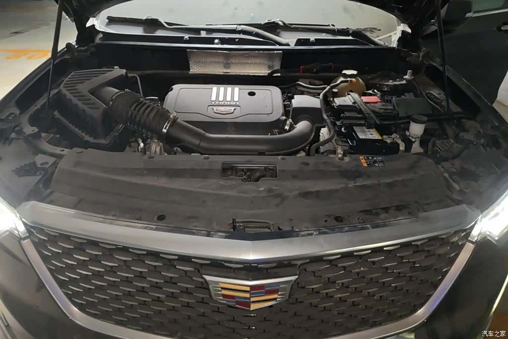 Cadillac XT6, 2021 10