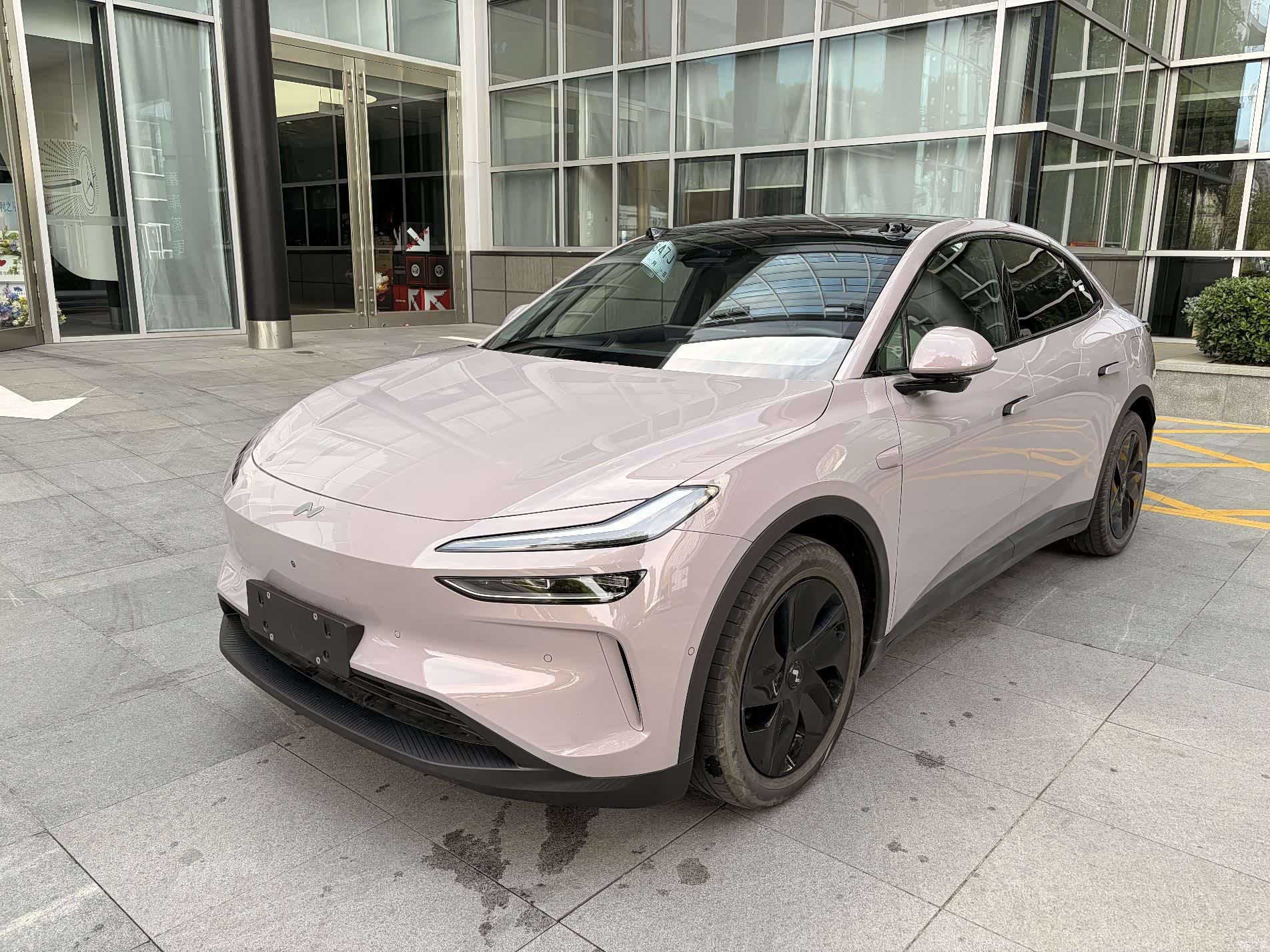 NIO L60, 2025 1