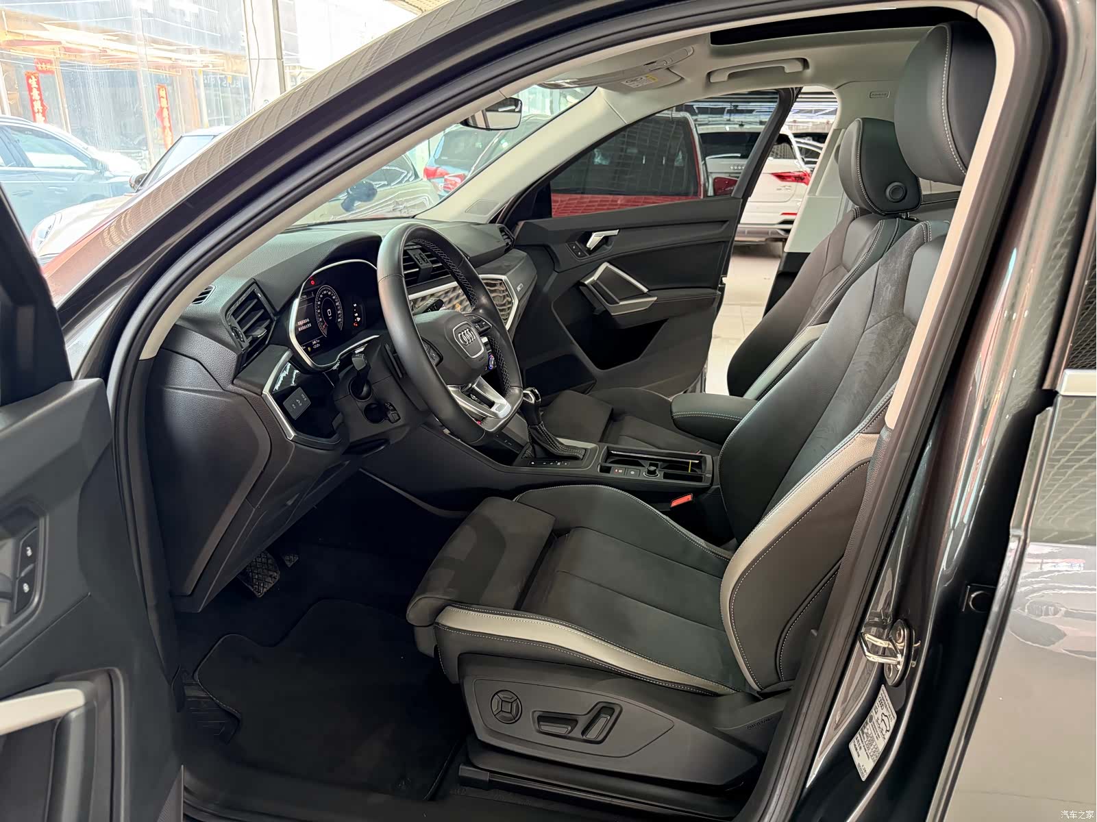 Audi Q3, 2022 7