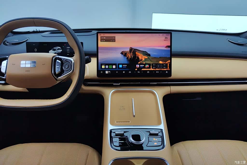 Geely 7, 2025 13