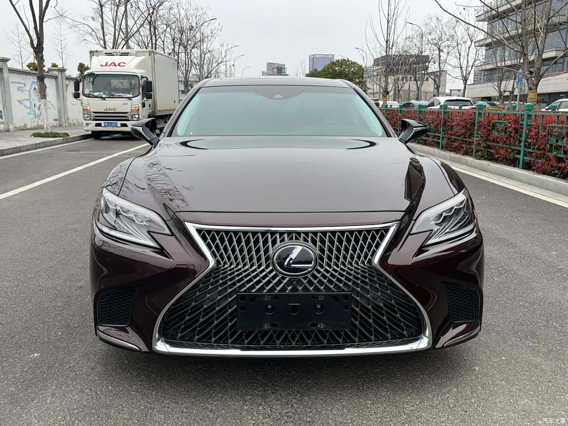 Lexus LS, 2020 2