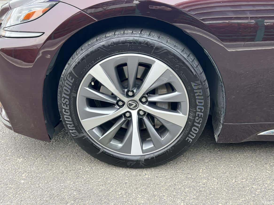 Lexus LS, 2020 14
