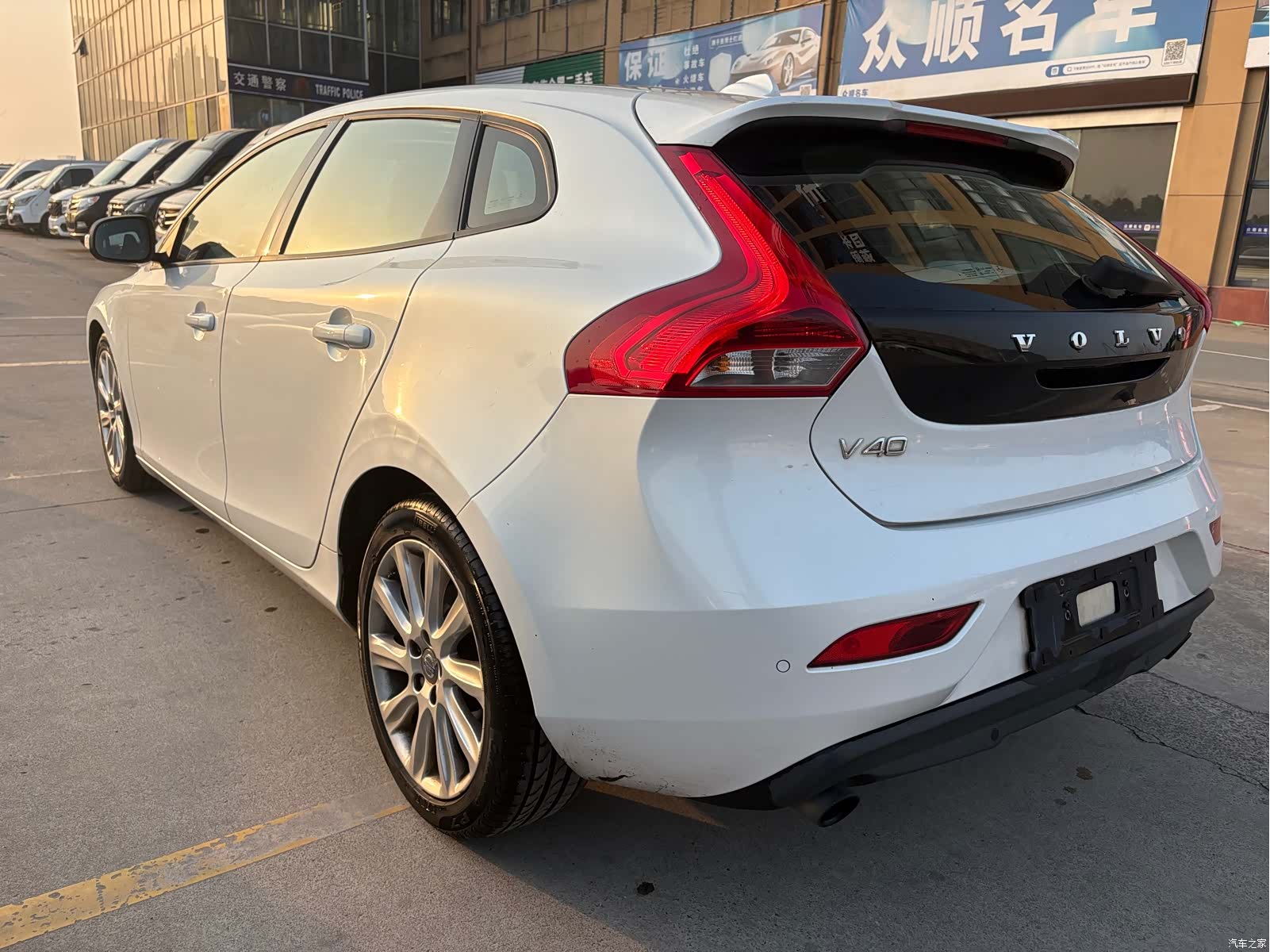 Volvo V40, 2014 7