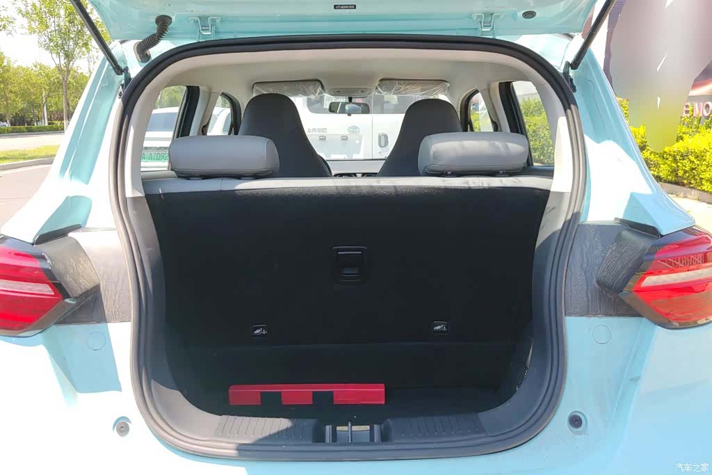 Leapmotor T03, 2025 4