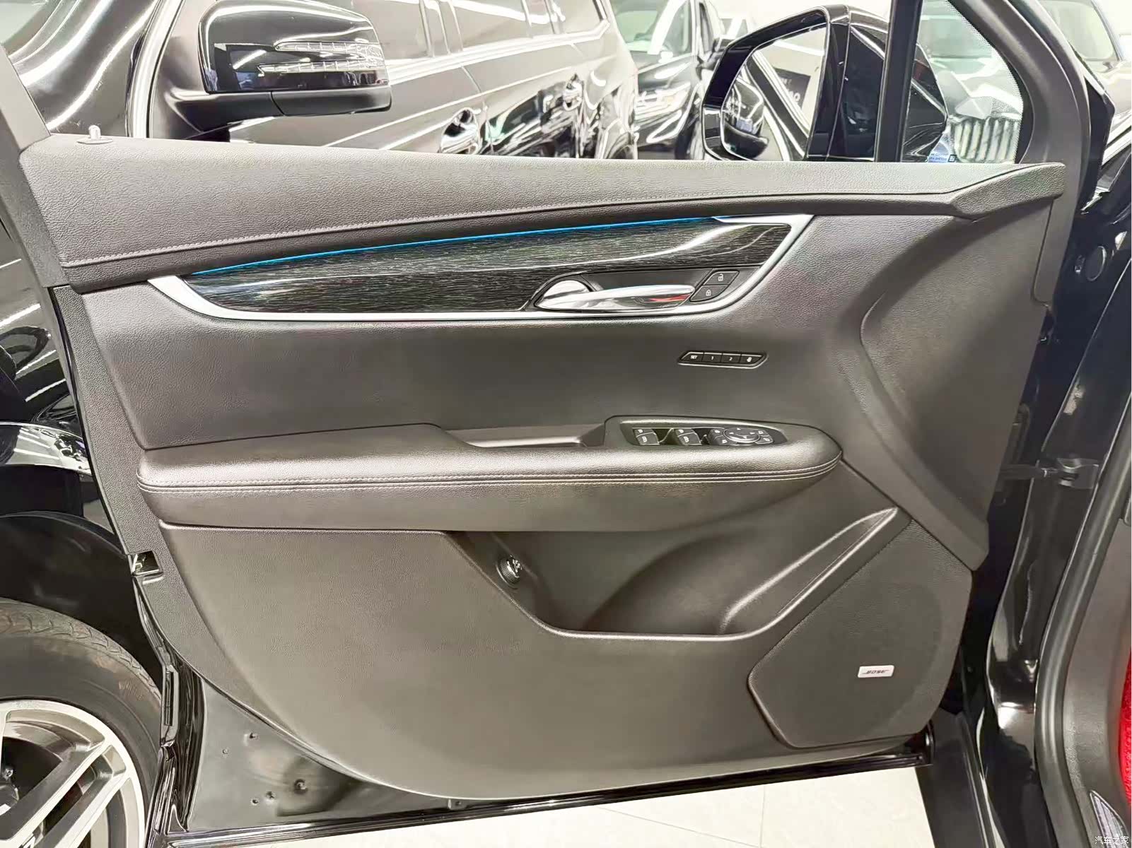 Cadillac XT5, 2020 13