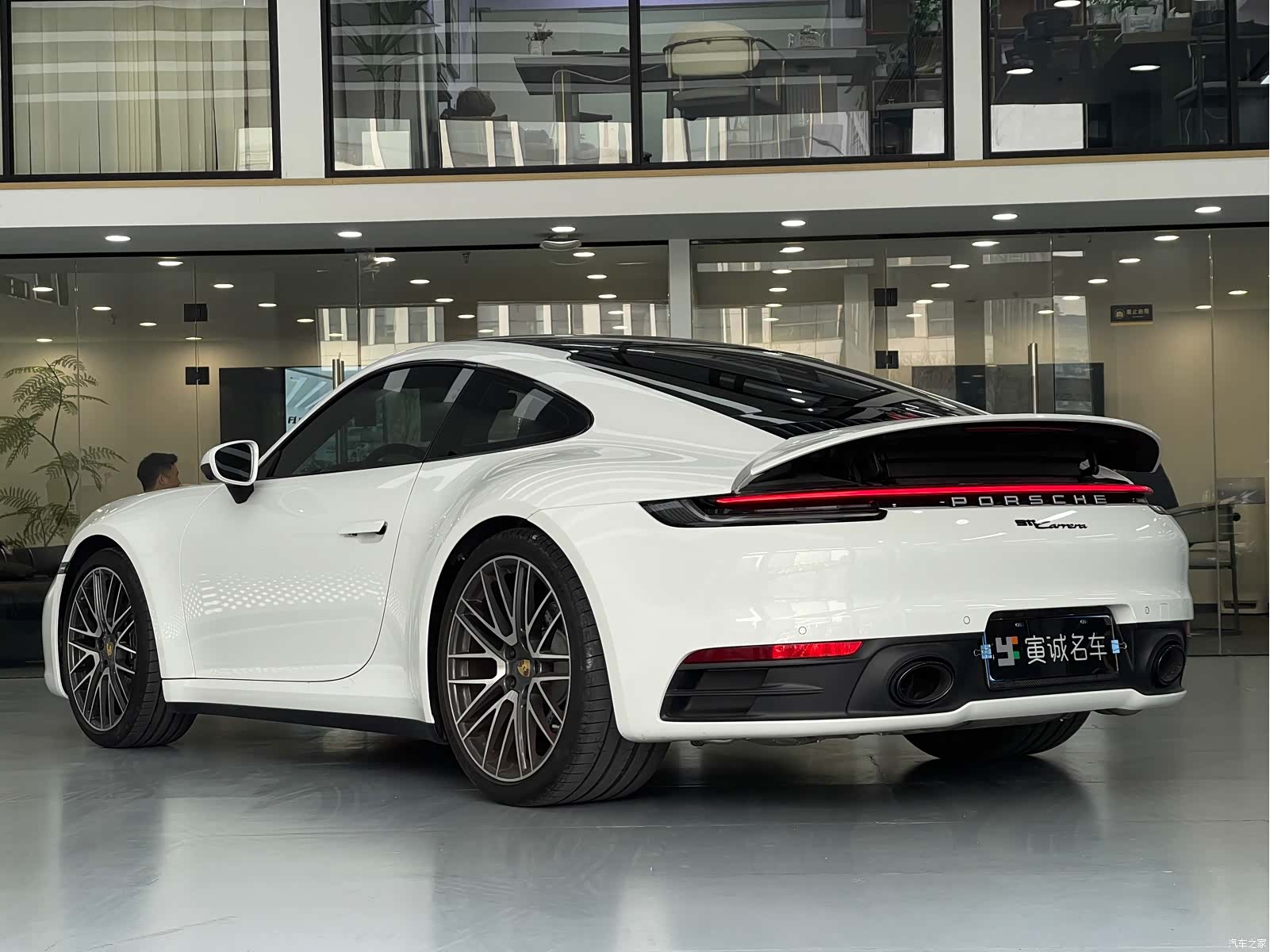 Porsche 911, 2024 7