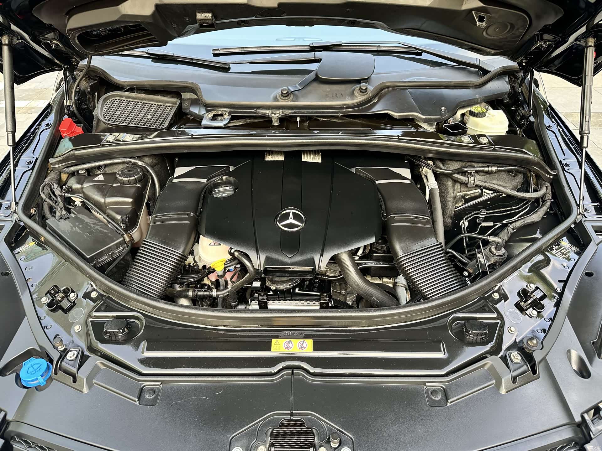 Mercedes-Benz R-Class, 2018 8
